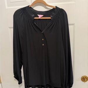 Lilly Pulitzer XL Elsa silk top in black.
